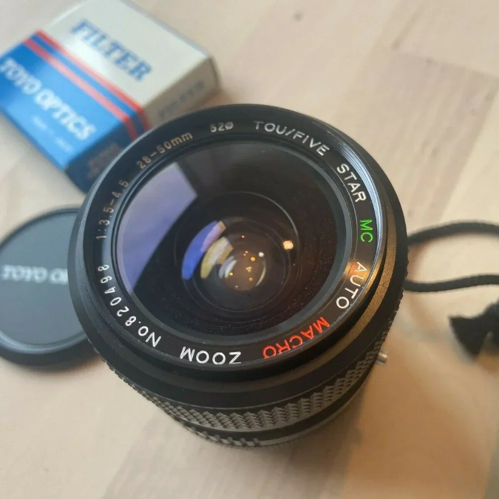 TOU/FIVE STAR MC Auto Macro Zoom 28-55mm Lens + Filters + Vivitar Teleconverter